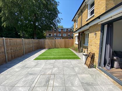 2 Bed Maisonette, Warham Road, CR2