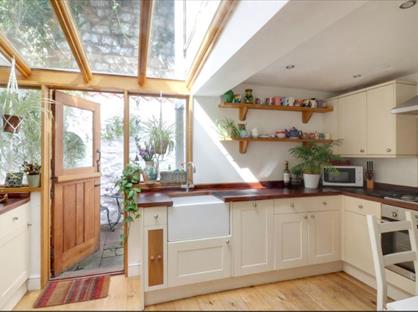 2 Bed Terraced House, Rossini Cottages, BA1