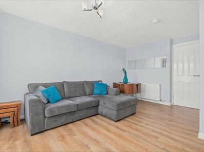 1 Bed Flat, Franchi Drive, FK5
