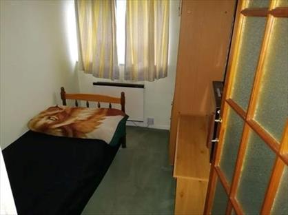 Room in a Shared House, Rose Avenue, SM4