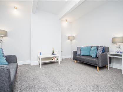 2 Bed Terraced House, Hope Street, BB3