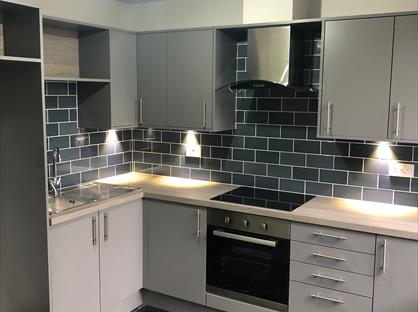 2 Bed Flat, Westgate, WF1