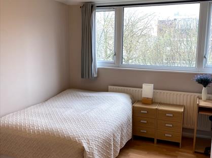 Room in a Shared Flat, Finborough Road, SW10