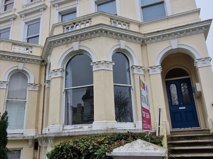 2 Bed Flat, Spencer Road, BN21