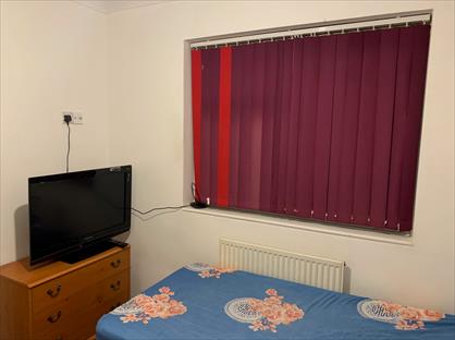 Room in a Shared House, Saxon Avenue, TW13