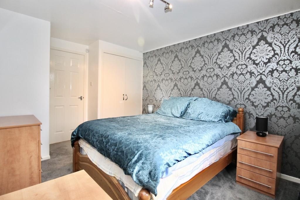 Kirkintilloch, Glasgow 1 Bed Flat, Fossil Grove, G66 To Rent Now