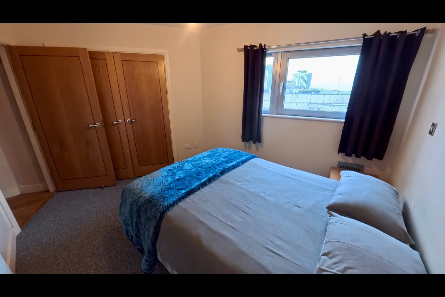 1 Bed Flat, Altolusso, CF10 photo 5