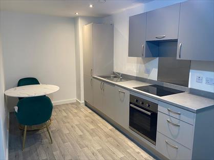1 Bed Flat, Adelphi Street, M3