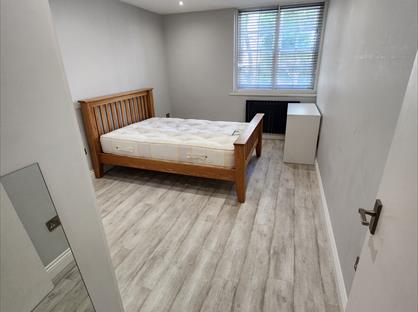 2 Bed Flat, Judd Street, WC1H