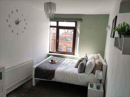 Room in a Shared Flat, Albert Road, PO5