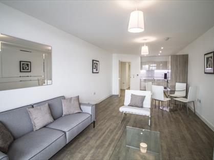 2 Bed Flat, Cable Walk, SE10