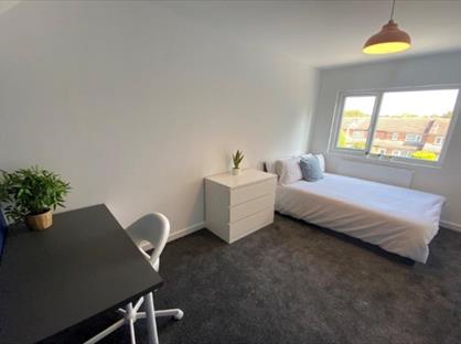 Room in a Shared House, Marlborough Road, NG9