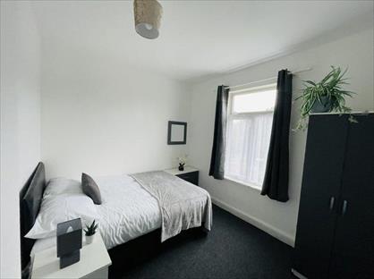Room in a Shared House, Cecil Street, WS4