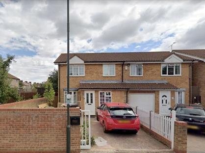 Studio Flat, Veals Mead, CR4