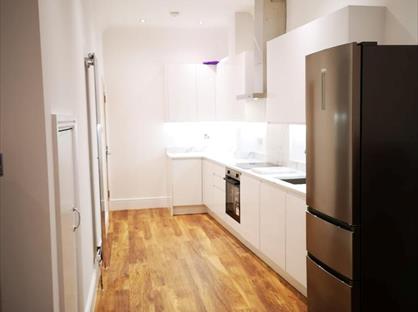 2 Bed Flat, Whitechapel Road, E1