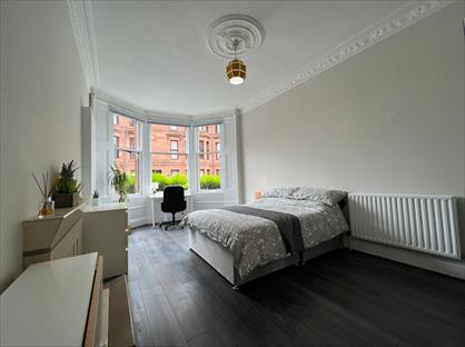 3 Bed Flat, White Street, G11