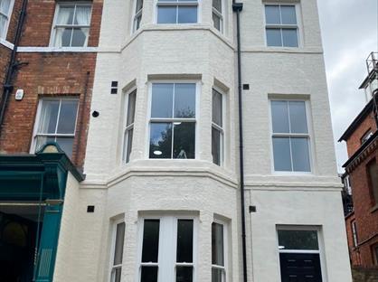 Room in a Shared House, St. Martins Square, YO11