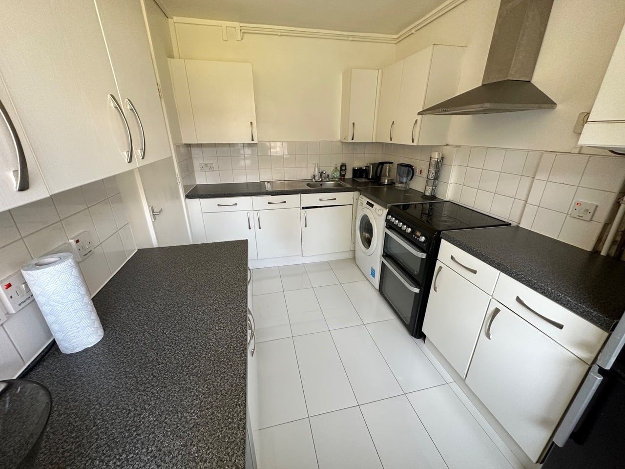Room in a Shared Flat, Halliday House, E1 photo 4