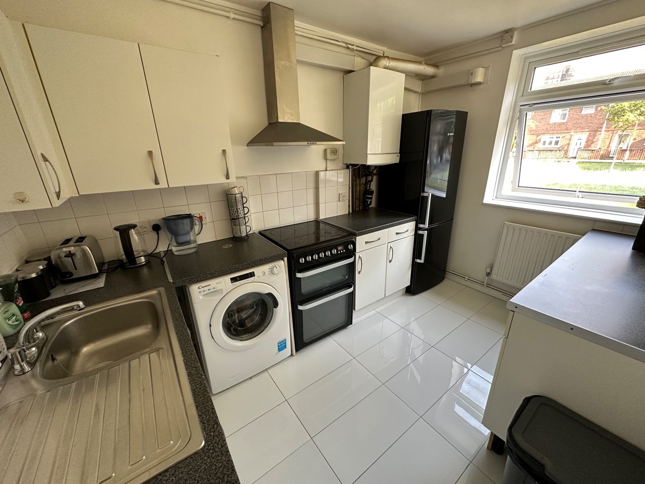 Room in a Shared Flat, Halliday House, E1 photo 5