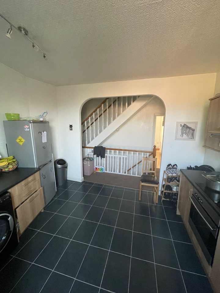 Kearsley, Bolton 2 Bed Flat, Kearsley, BL4 To Rent Now for £997.00 p/m