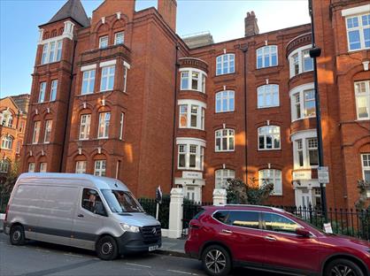 1 Bed Flat, Hammersmith, W6