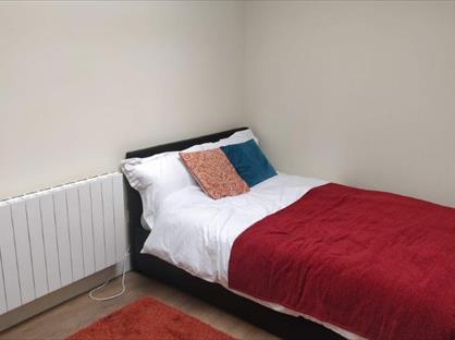 1 Bed Flat, Woodhouse Street, ST4