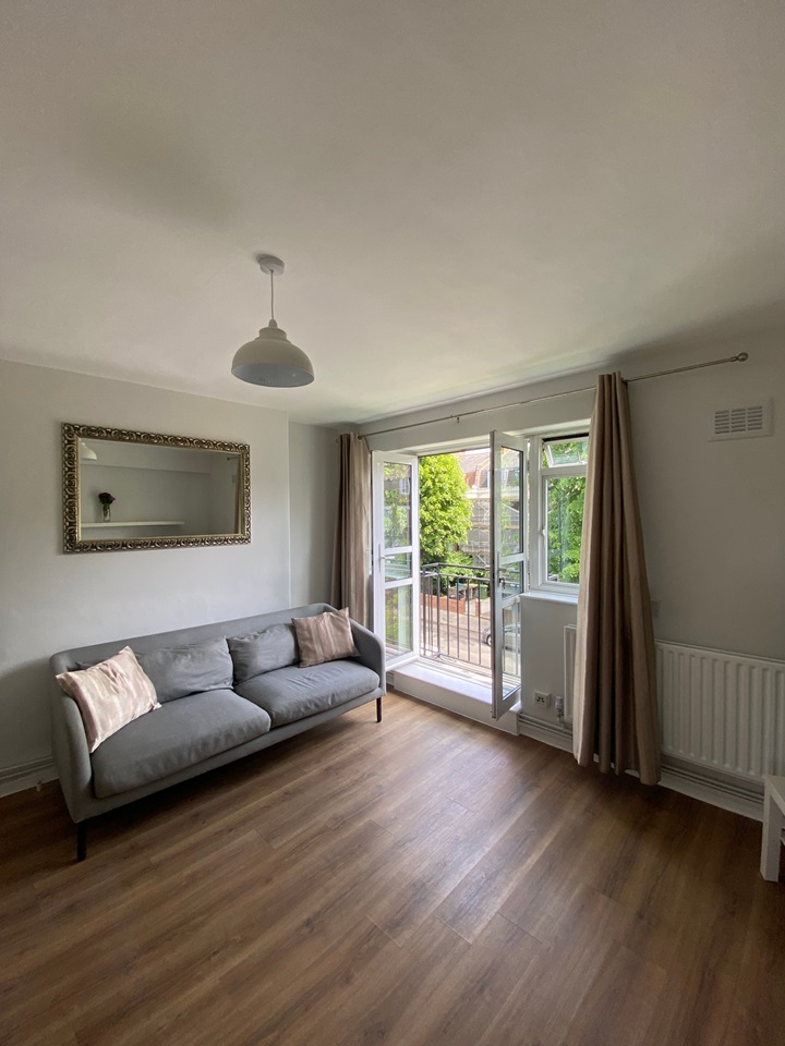 London 1 Bed Flat, Sedgley House, N4 To Rent Now for £1,750.00 p/m