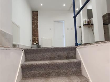 1 Bed Flat, Allerton, BD15