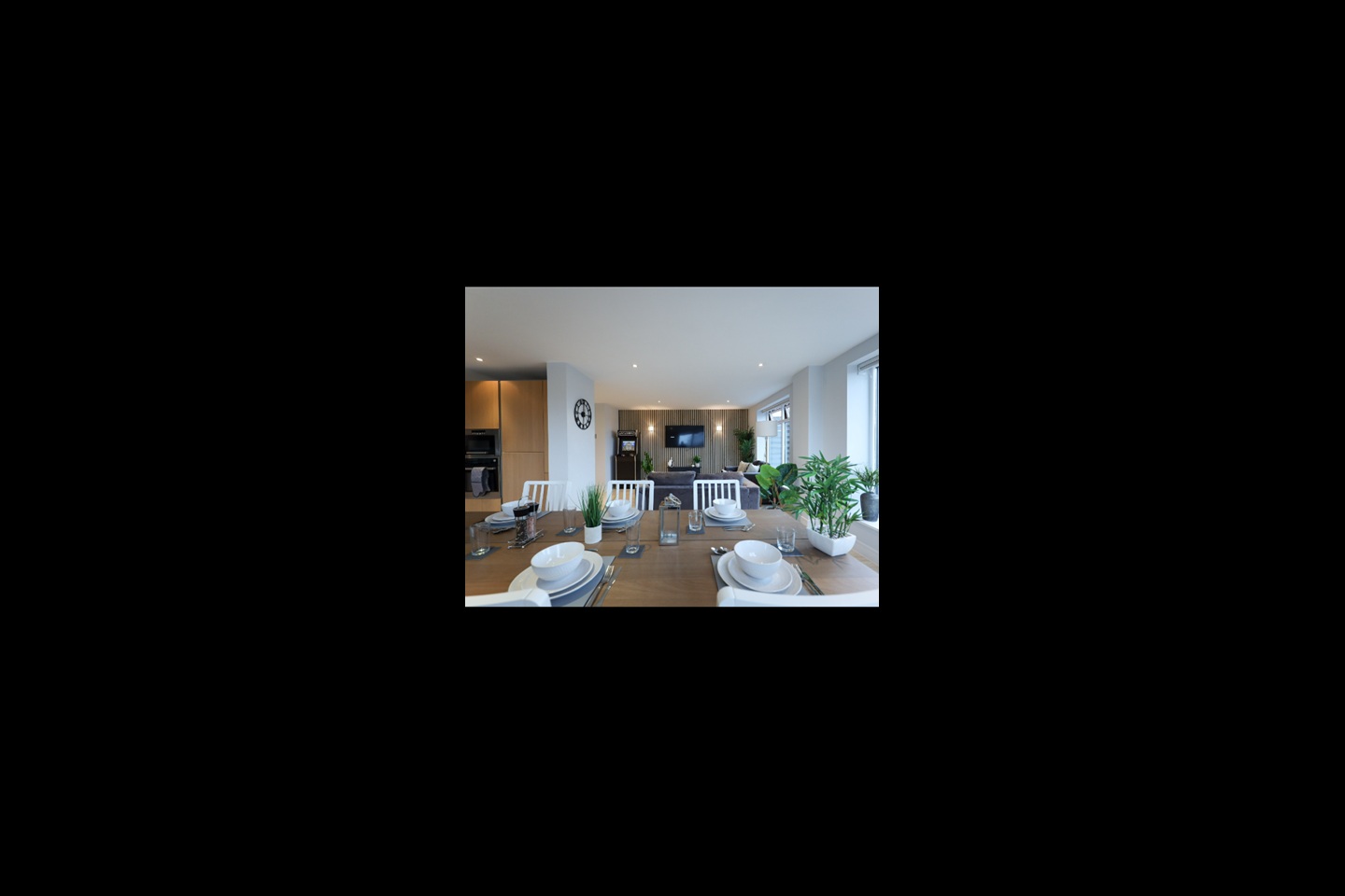 2 Bed Penthouse, Hills Road, CB2 photo 4