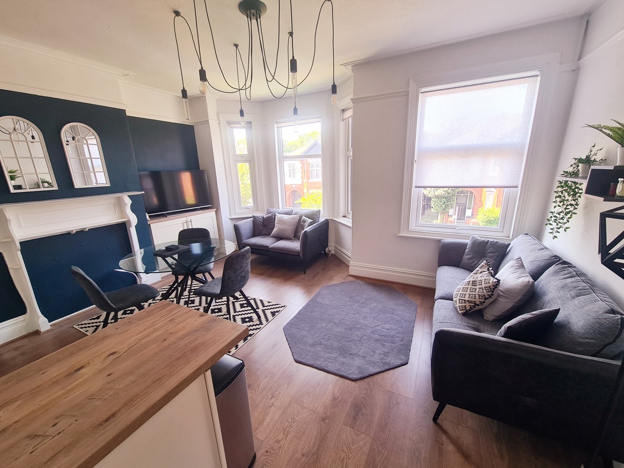 1 Bed Flat, Scarsdale Road, M14, N1 7GU