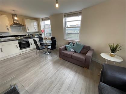 3 Bed Flat, Holloway Road, N7