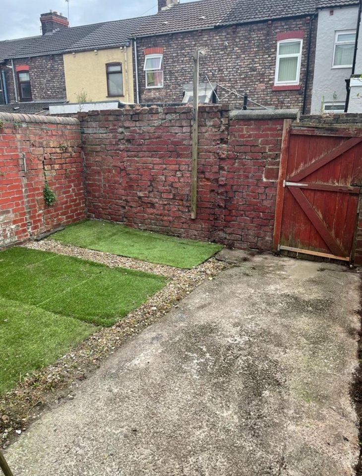 Widnes 1 Bed Flat, Park Road, WA8 To Rent Now for £600.00 p/m