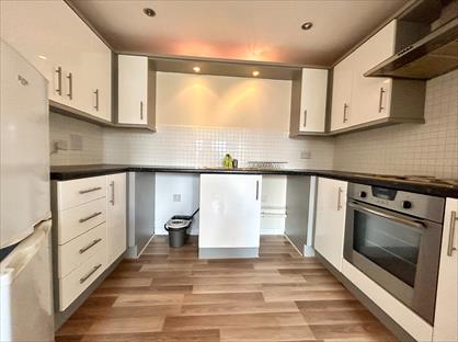 2 Bed Flat, Lowther Drive, DL1