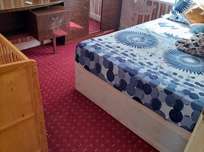 Room in a Shared House, Alum Rock Road, B8