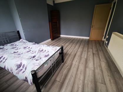 Room in a Shared Flat, Applegarth House, SE1