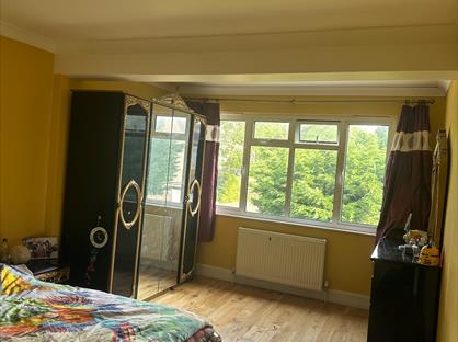 Room in a Shared Flat, Le May Ave, SE12