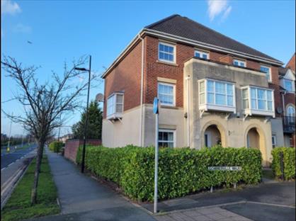 4 Bed Semi-Detached House, Somerville Walk, WA5