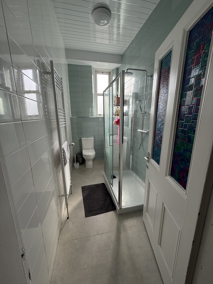 Additional image 11 of Room in a Shared Flat, Forrest Road, EH1, N1 7GU