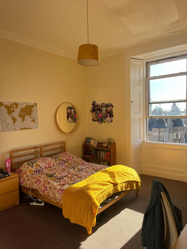 Room in a Shared Flat, Forrest Road, EH1, N1 7GU