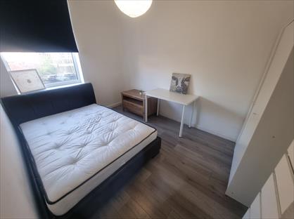 Room in a Shared House, St Mary's Place, WF10