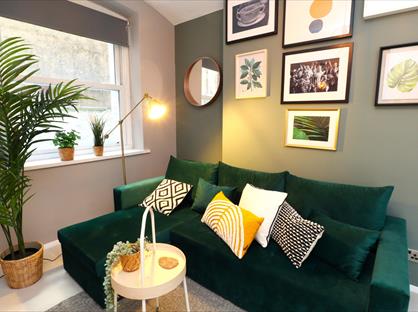 1 Bed Flat, Windsor Court, BN1