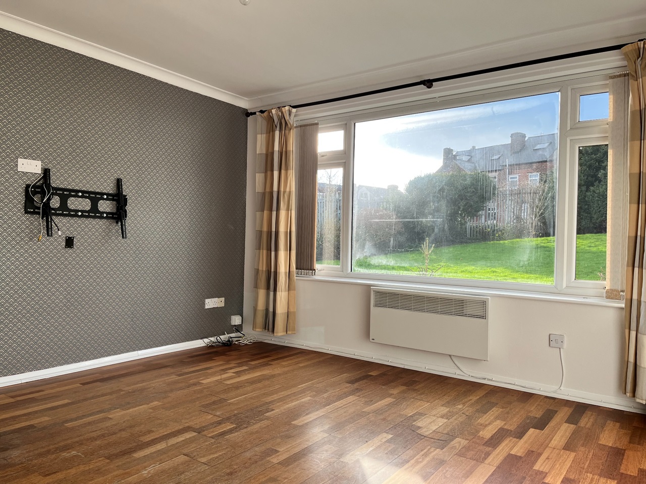 Additional image 4 of 2 Bed Flat, Oakland Road, S6, N1 7GU