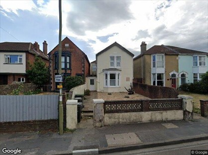 Studio Flat, Brockhurst Road, PO12