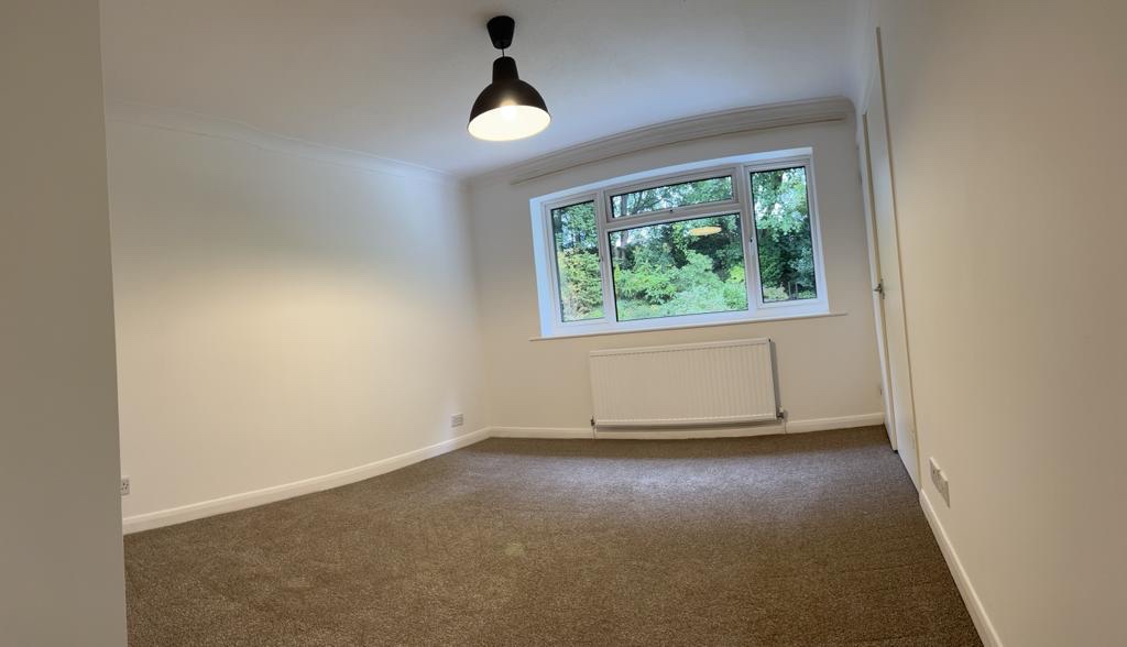 Stoke Poges 4 Bed Detached House, Rogers Lane, SL2 To Rent Now for £2,500.00 p/m