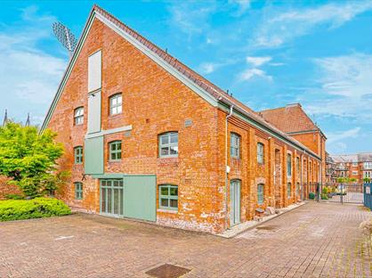 2 Bed Penthouse, The Malthouse, TA1