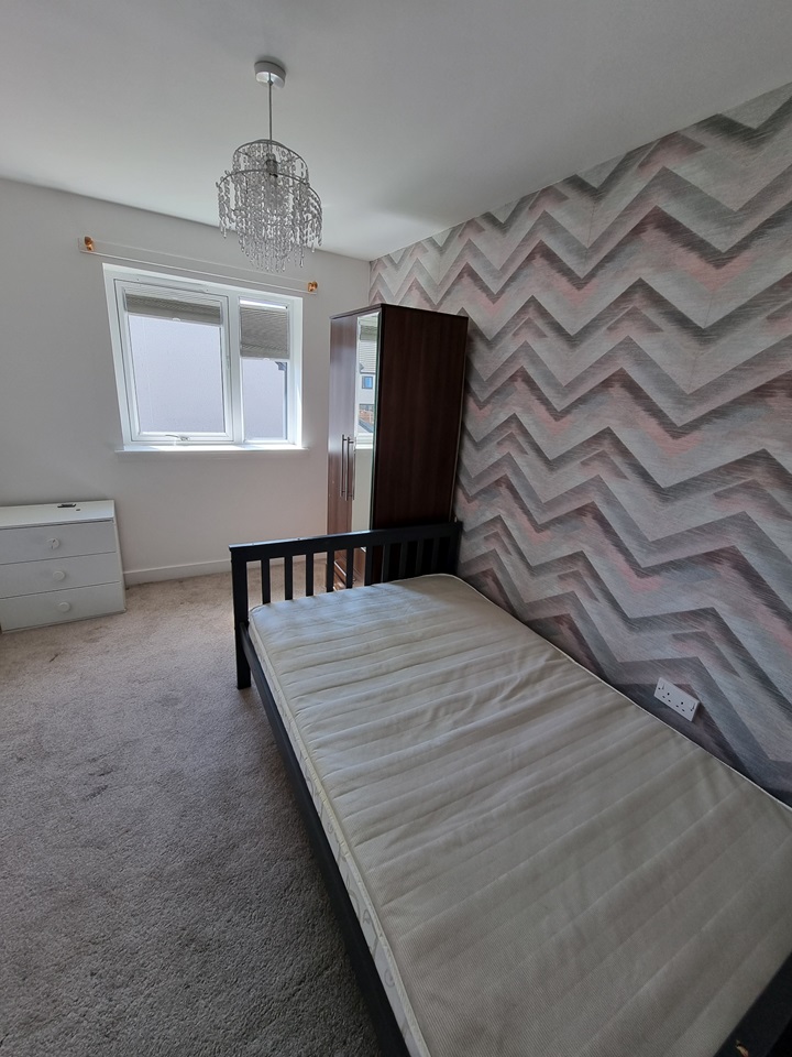 Edinburgh 4 Bed Detached House, Oaklands Square, EH11 To Rent Now