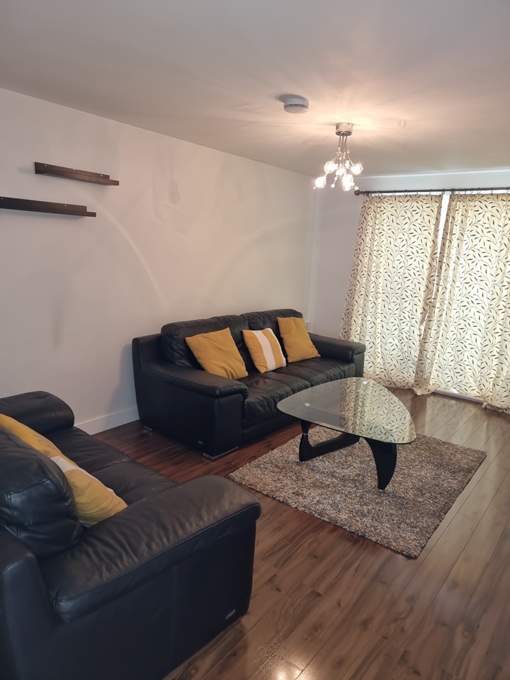 Edinburgh 4 Bed Detached House, Oaklands Square, EH11 To Rent Now