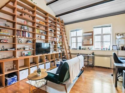 1 Bed Flat, Imperial Hall, EC1V