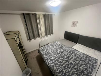 Room in a Shared House, Myrtle Crescent, S2