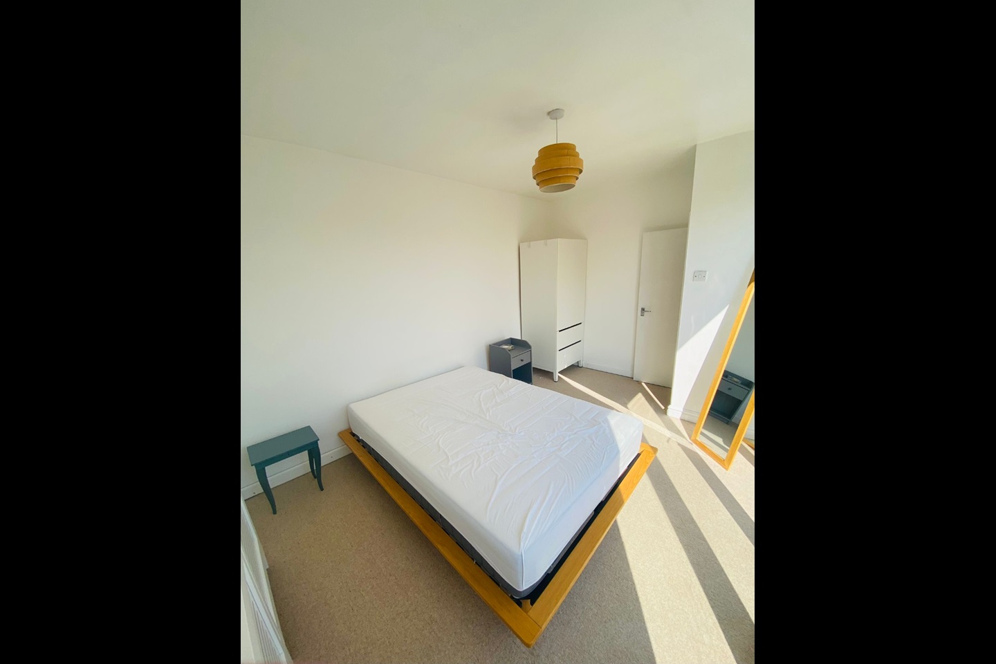 Nottingham - 2 Bed Flat, Forest Road West, NG7 - To Rent Now for £1,175 ...